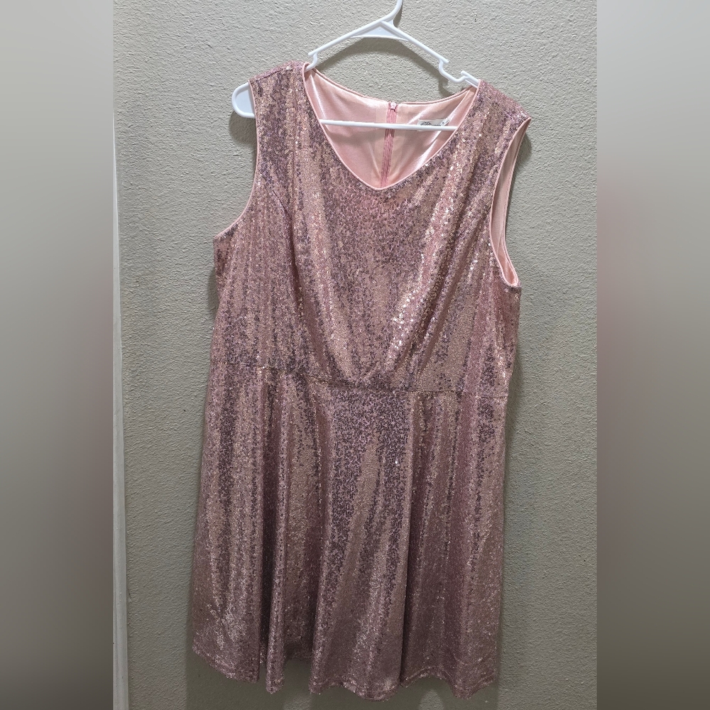 Sparkling Sequin Dress, Rose Gold DRESSEVER